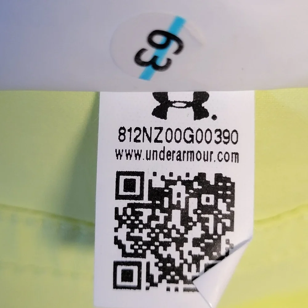 Under Armour new tags